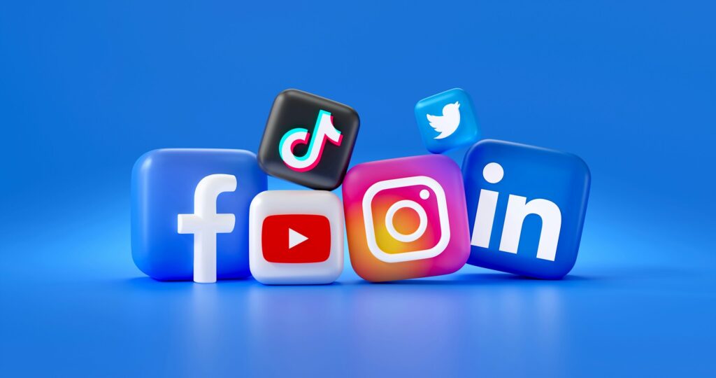 Social Media Quotes